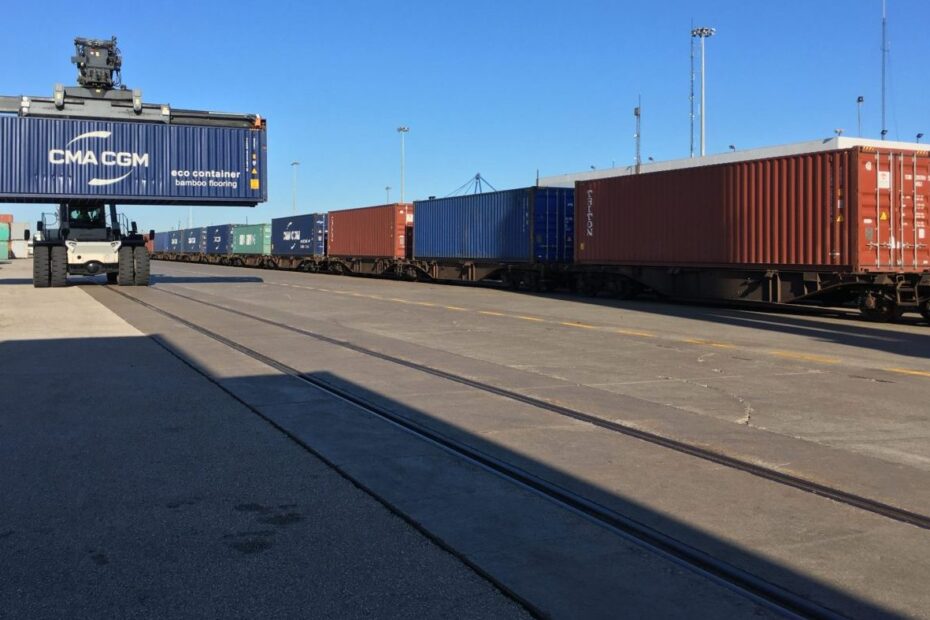 Slisa gestionará la terminal ferroviaria de Cosco Shipping Ports en el puerto de Valencia